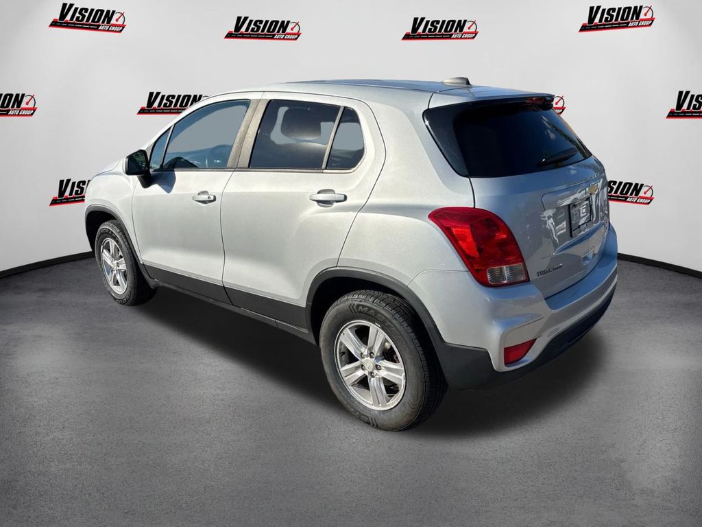 2017 Chevrolet Trax LS photo 7