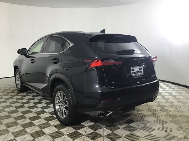 2021 Lexus NX 300 photo 5