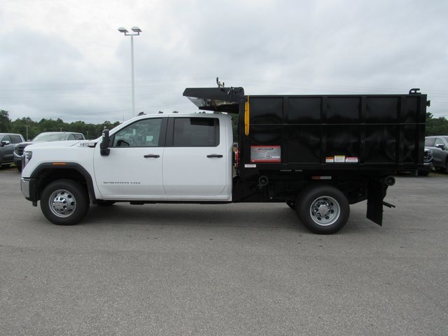 2025 Gmc Sierra 3500 HD Pro photo 2
