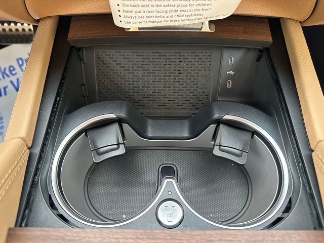 2026 Mercedes Benz GLS 580 4MATIC photo 35