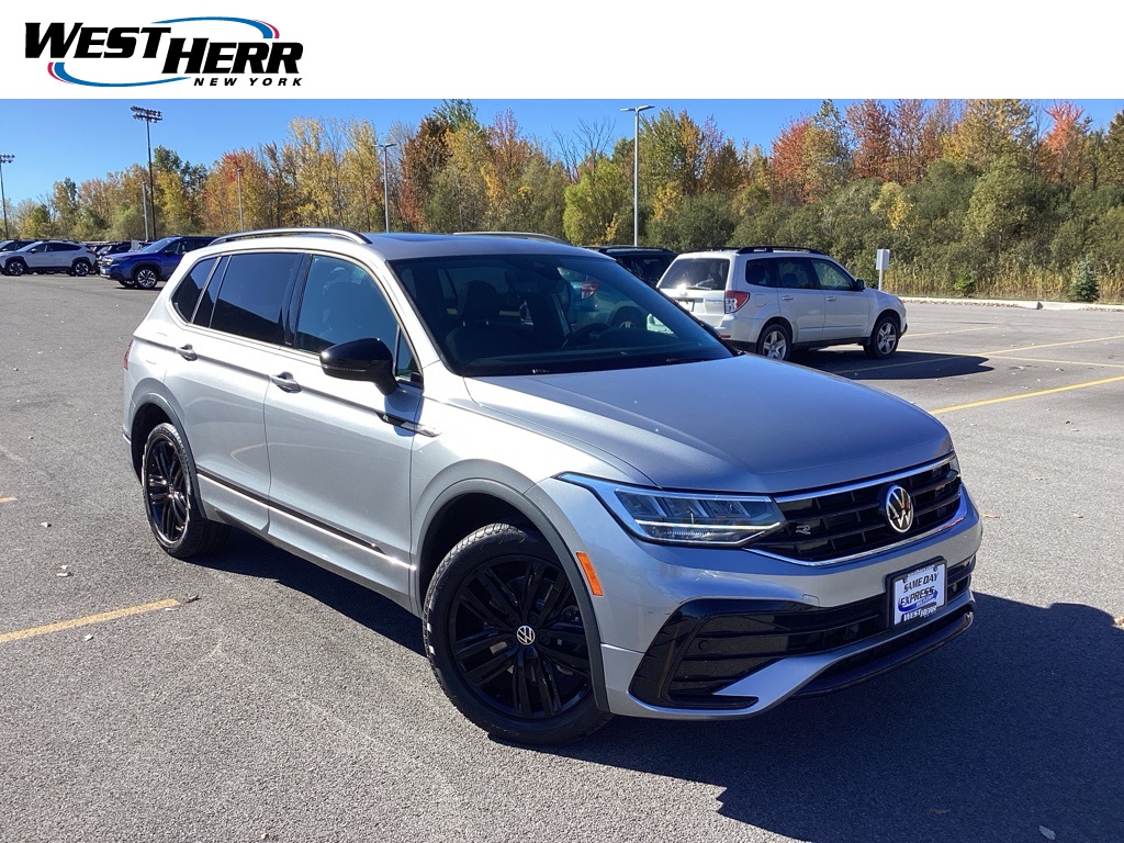 2022 Volkswagen Tiguan SE R-LINE BLACK