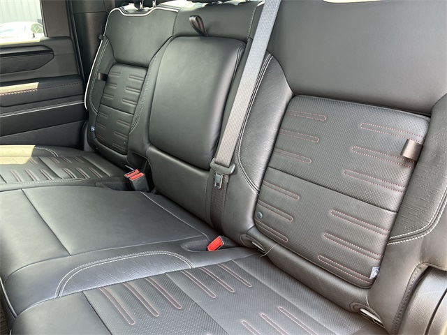 2025 Gmc Sierra 2500 HD AT4X photo 27