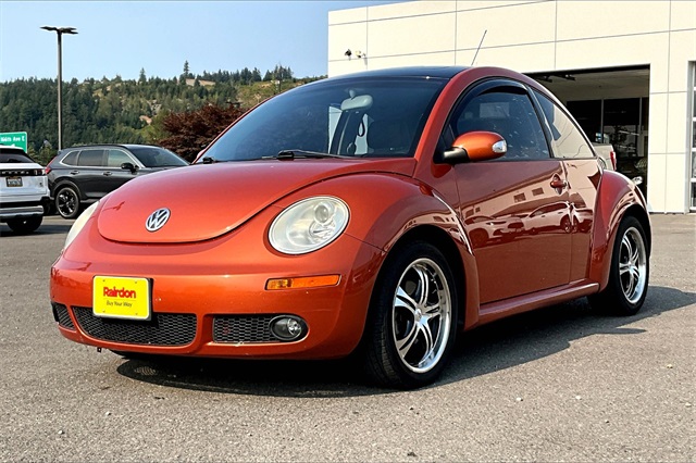 Used 2010 Volkswagen New Beetle Base with VIN 3VWRG3AG9AM025412 for sale in Sumner, WA