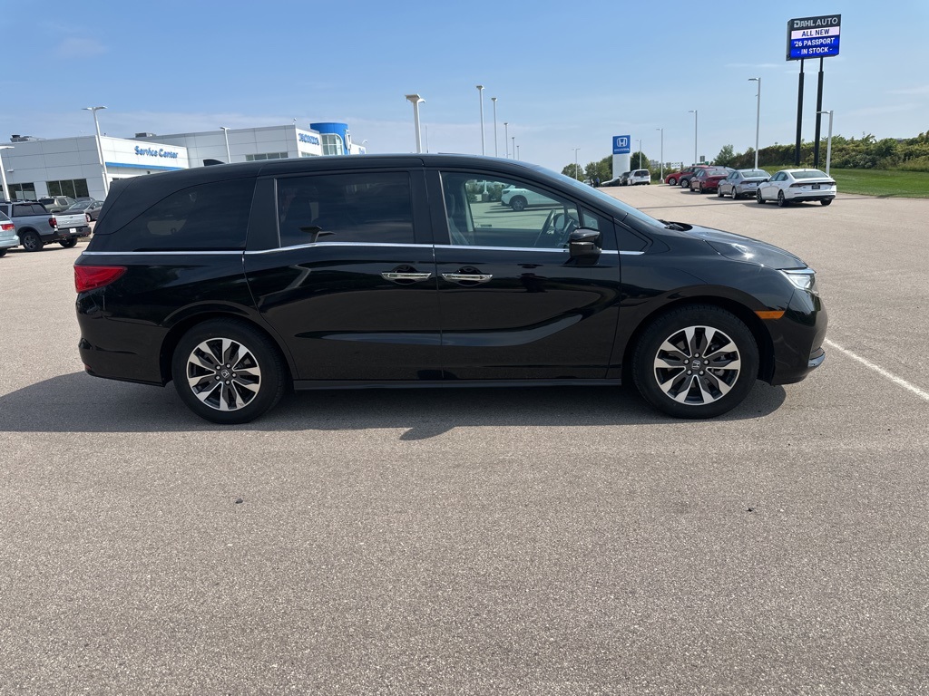 2024 Honda Odyssey EX-L photo 3