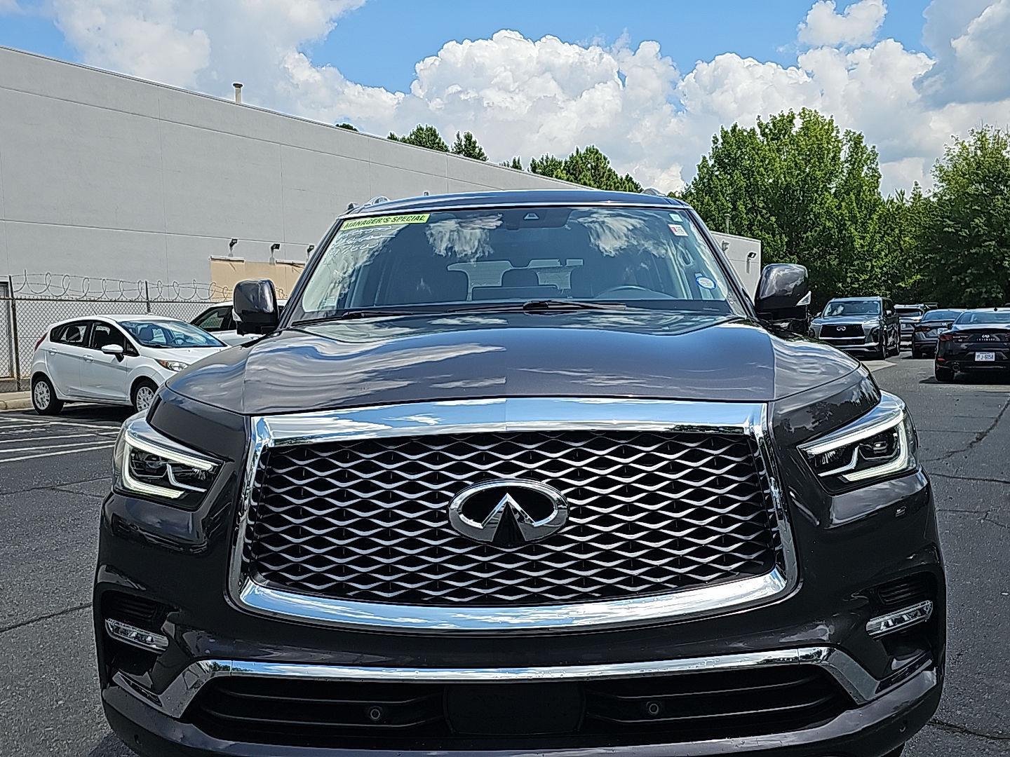 2024 Infiniti QX80 Luxe photo 8