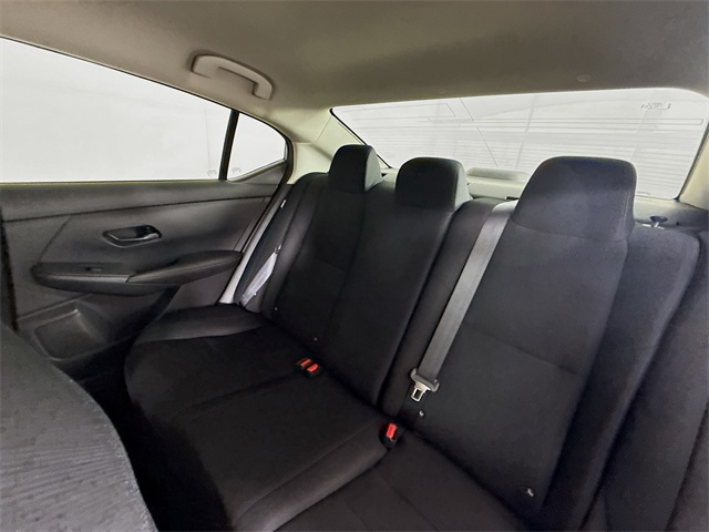 2025 Nissan Sentra S photo 7