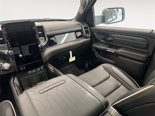 2025 Ram 1500 Limited photo 11