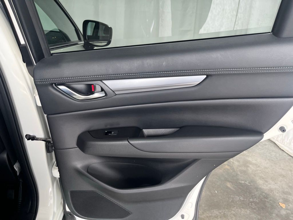 2023 Mazda CX-5 2.5 S Preferred photo 23