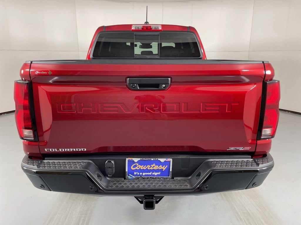 2026 Chevrolet Colorado ZR2 photo 3