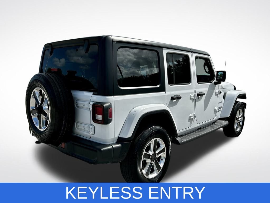 2022 Jeep Wrangler Unlimited Sahara photo 7