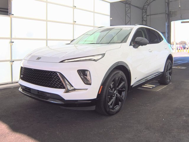 2025 Buick Envision Sport Touring's photo