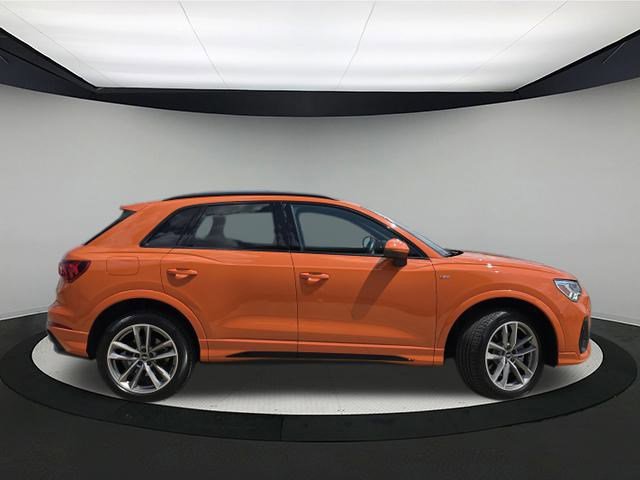 2022 Audi Q3 S line Premium Plus photo 6