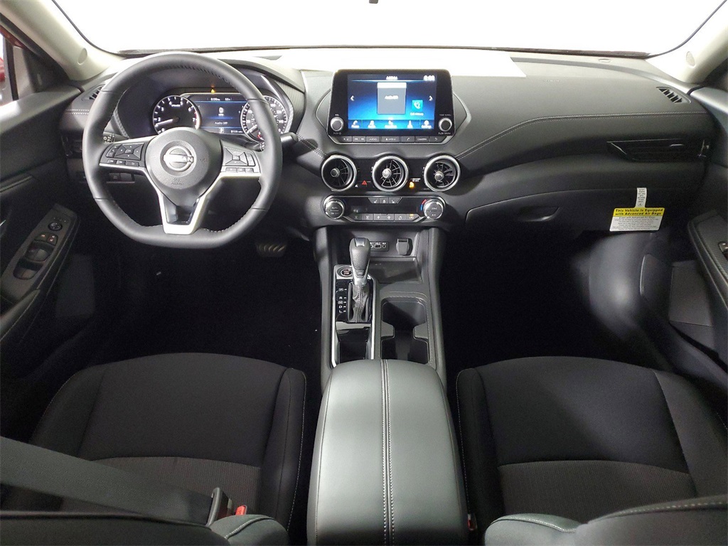 2025 Nissan Sentra SV photo 14