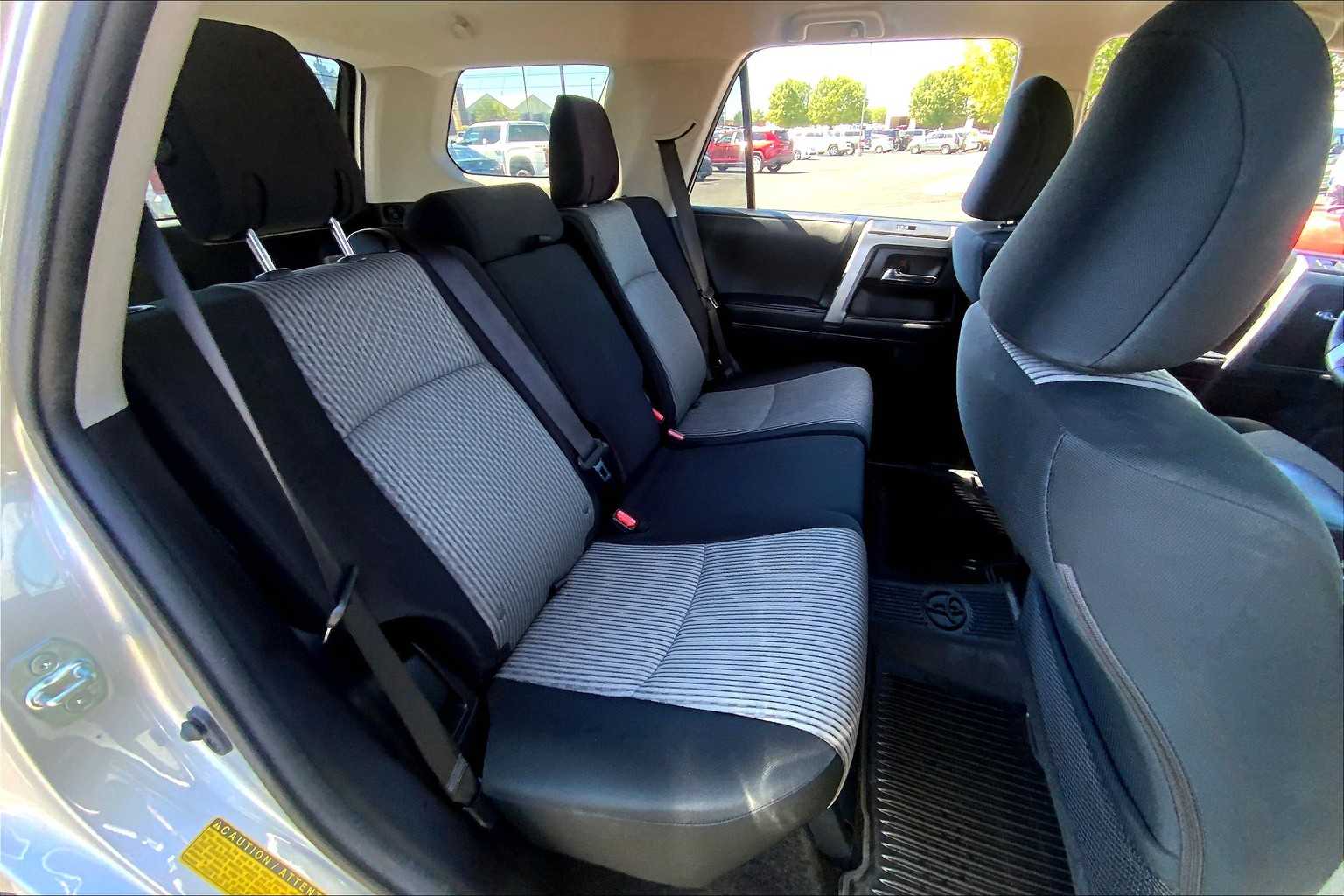 2023 Toyota 4Runner SR5 photo 17