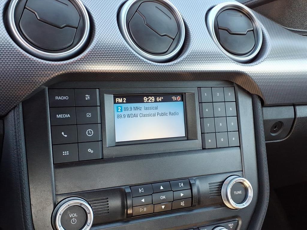 2019 Ford Mustang GT photo 4