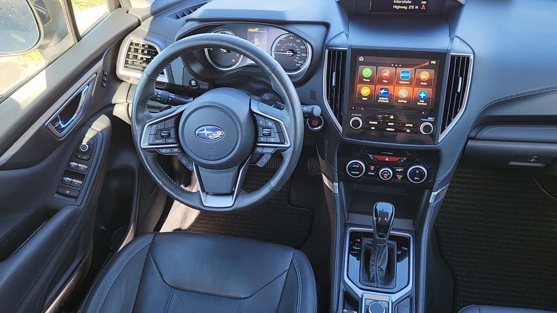 2023 Subaru Forester Touring photo 4