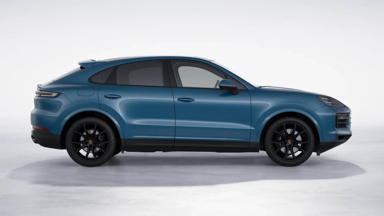 2026 Porsche Cayenne Coupe photo 7