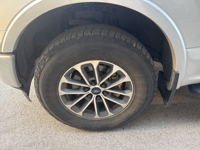 2018 Ford F-150 XLT photo 3