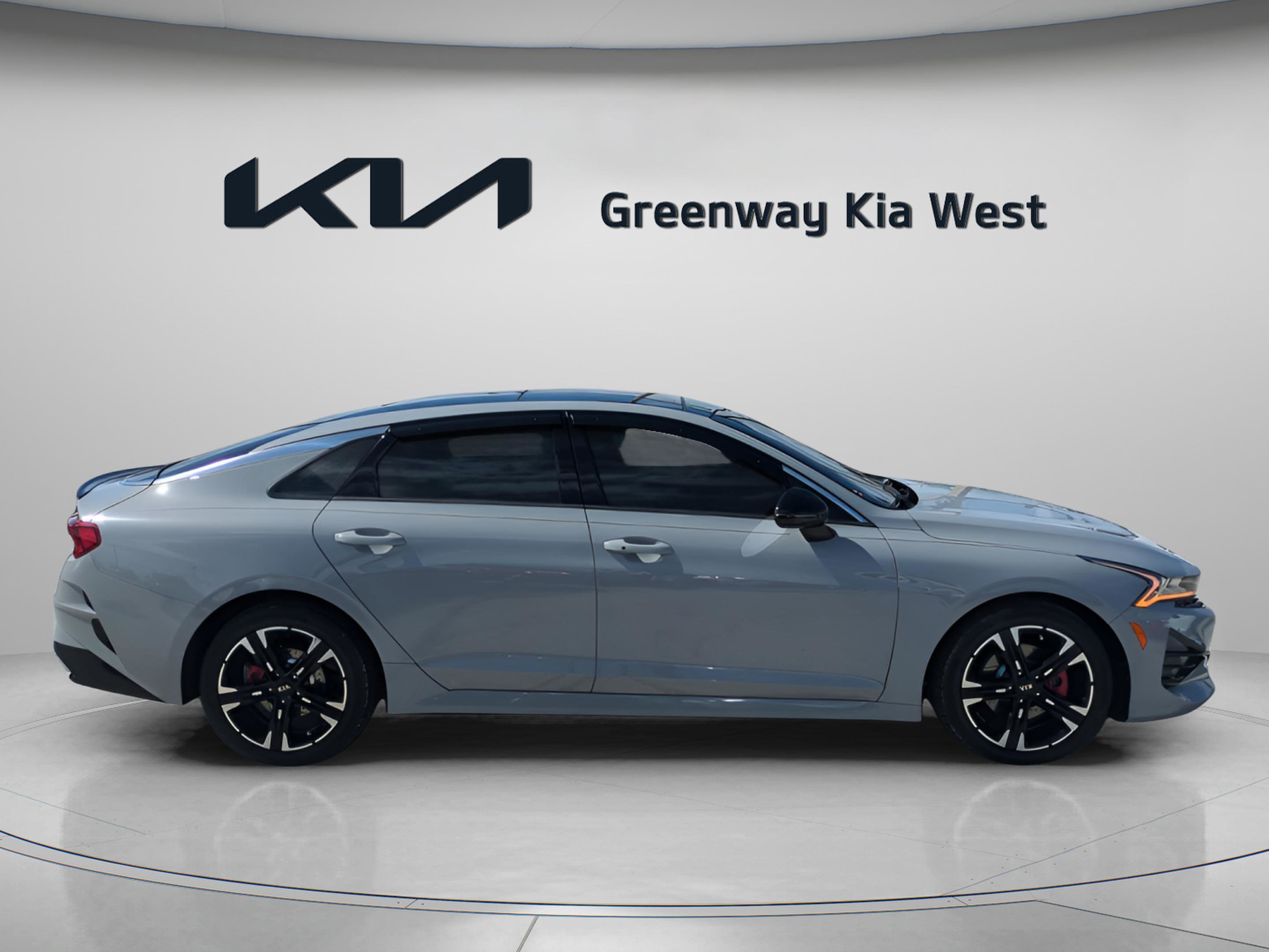 2021 Kia K5 GT-Line photo 8