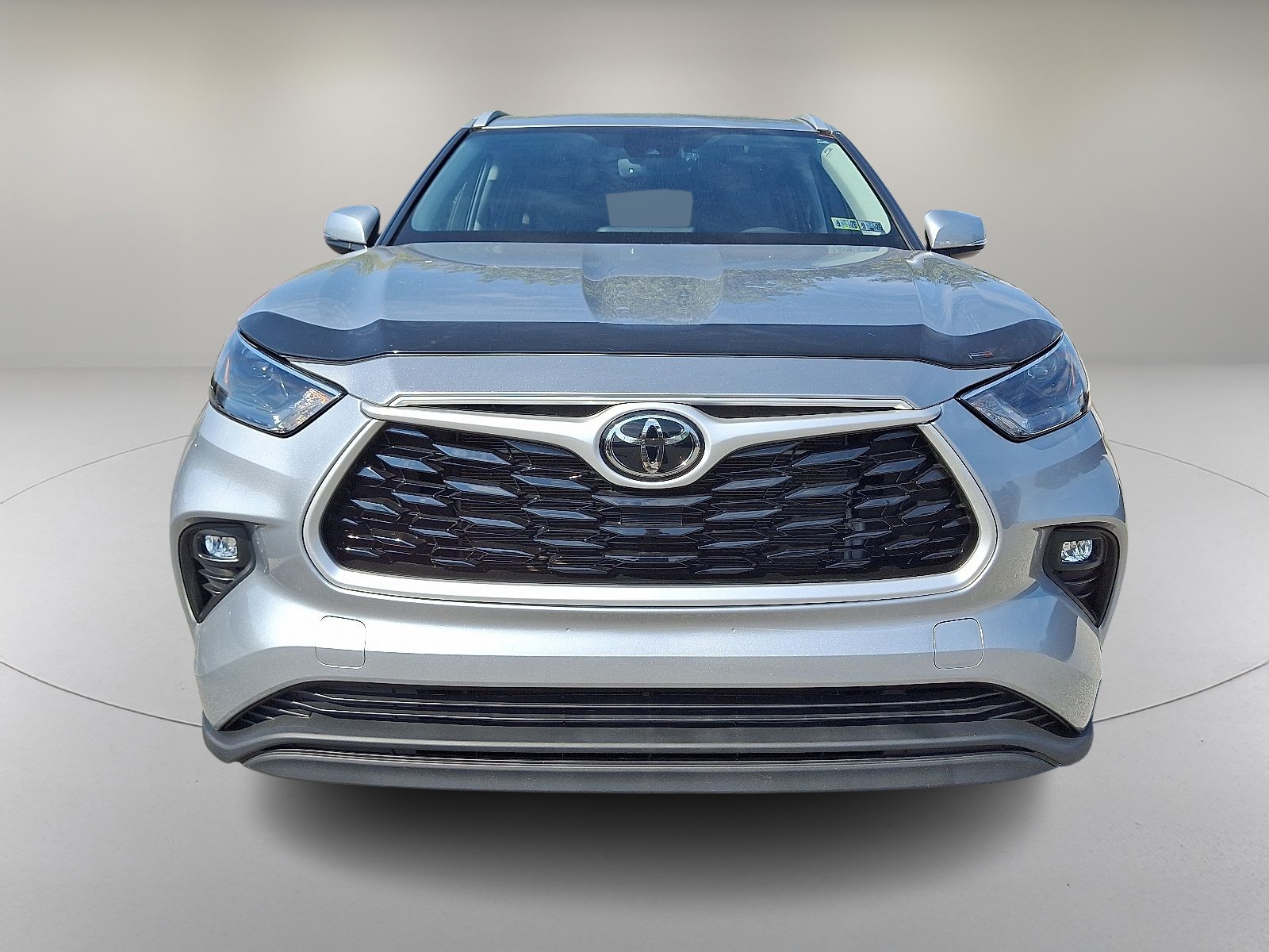 2023 Toyota Highlander XLE photo 3