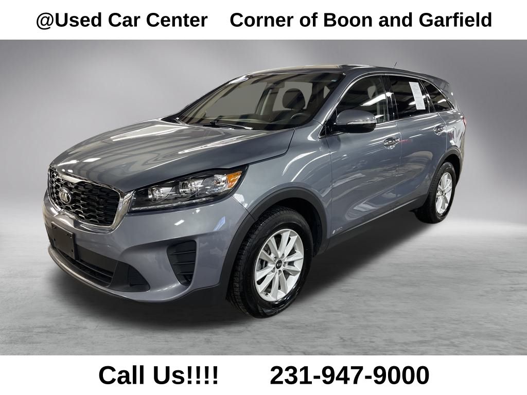 2020 Kia Sorento LX's photo