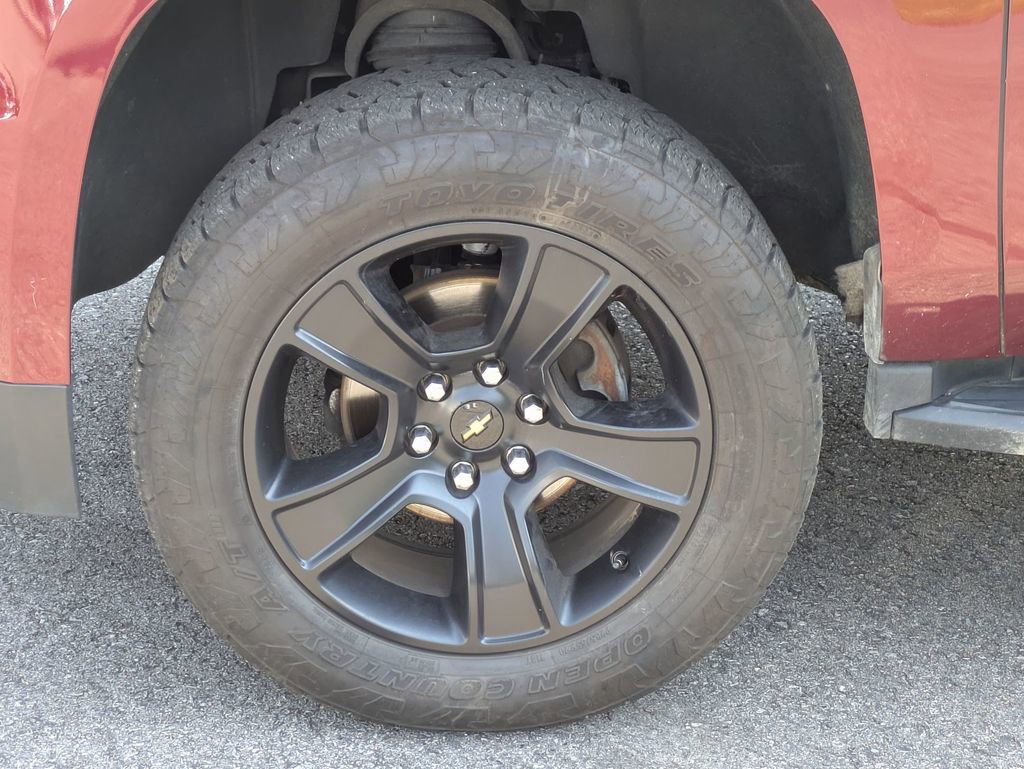 2016 Chevrolet Tahoe LT photo 9