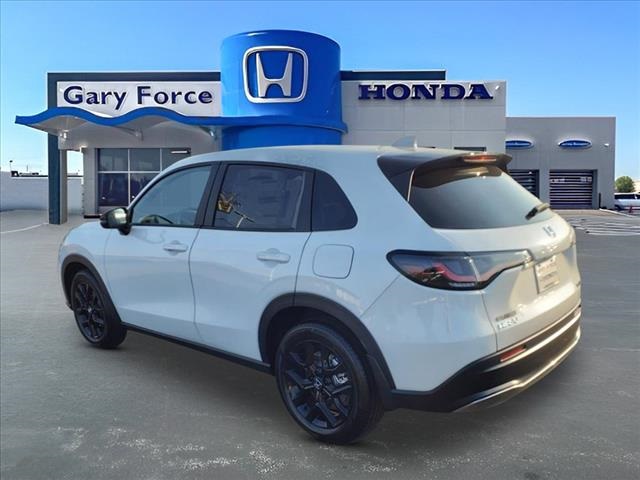 2025 Honda HR-V Sport photo 3