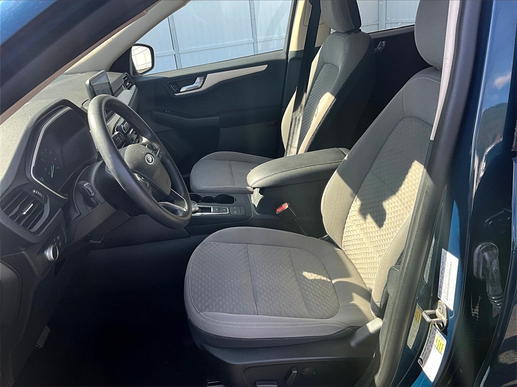 2020 Ford Escape SE photo 9