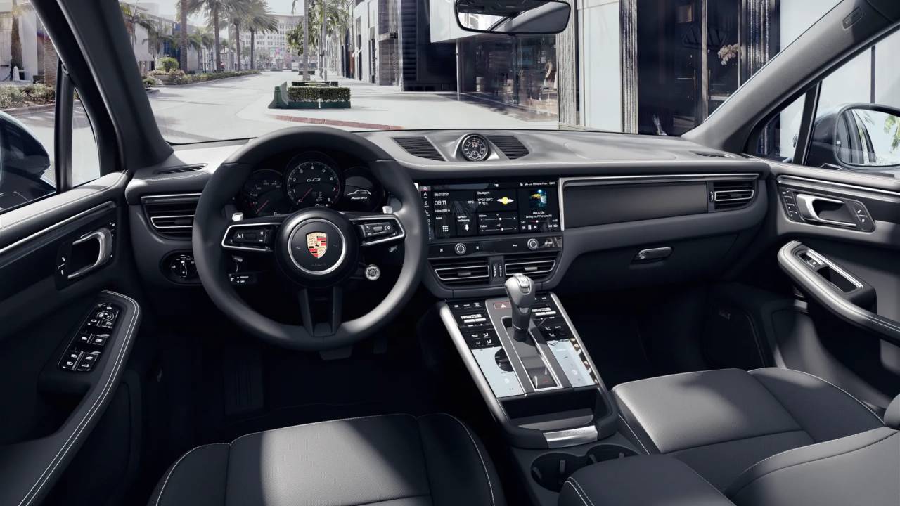 2025 Porsche Macan GTS photo 5