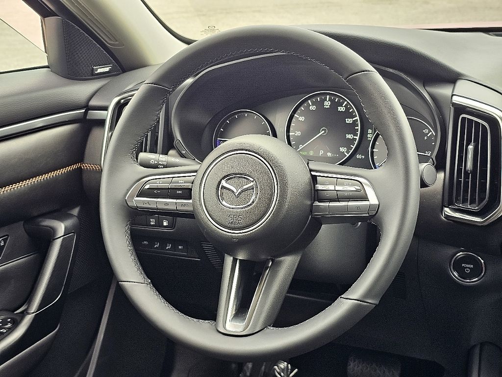 2025 Mazda CX-50 Premium Plus photo 33