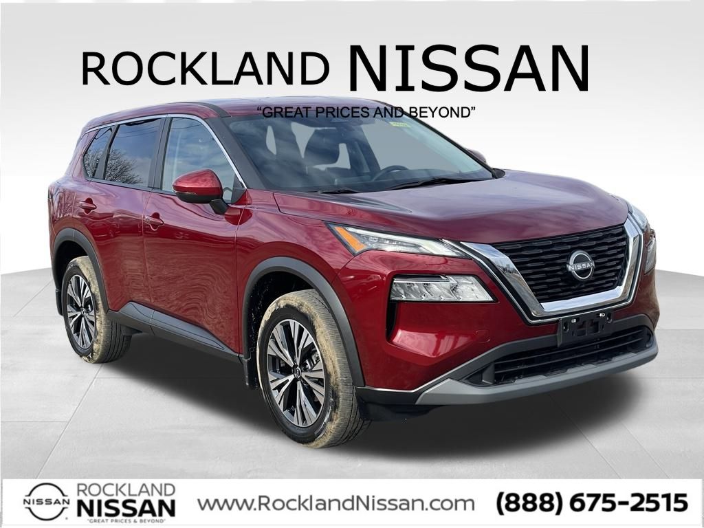 2022 Nissan Rogue SV photo 2
