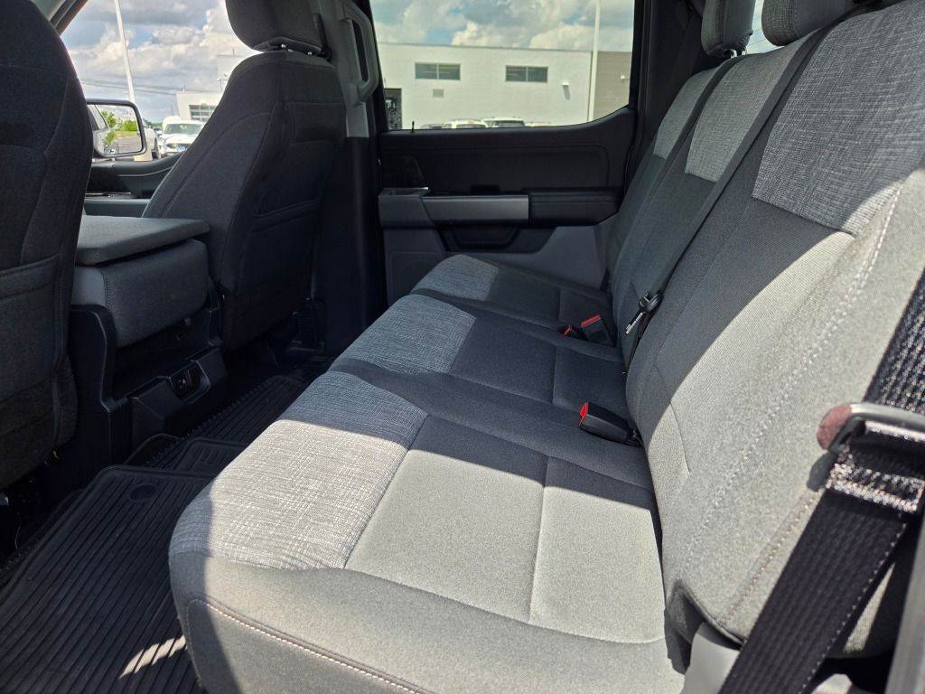 2022 Ford F-150 XLT photo 14
