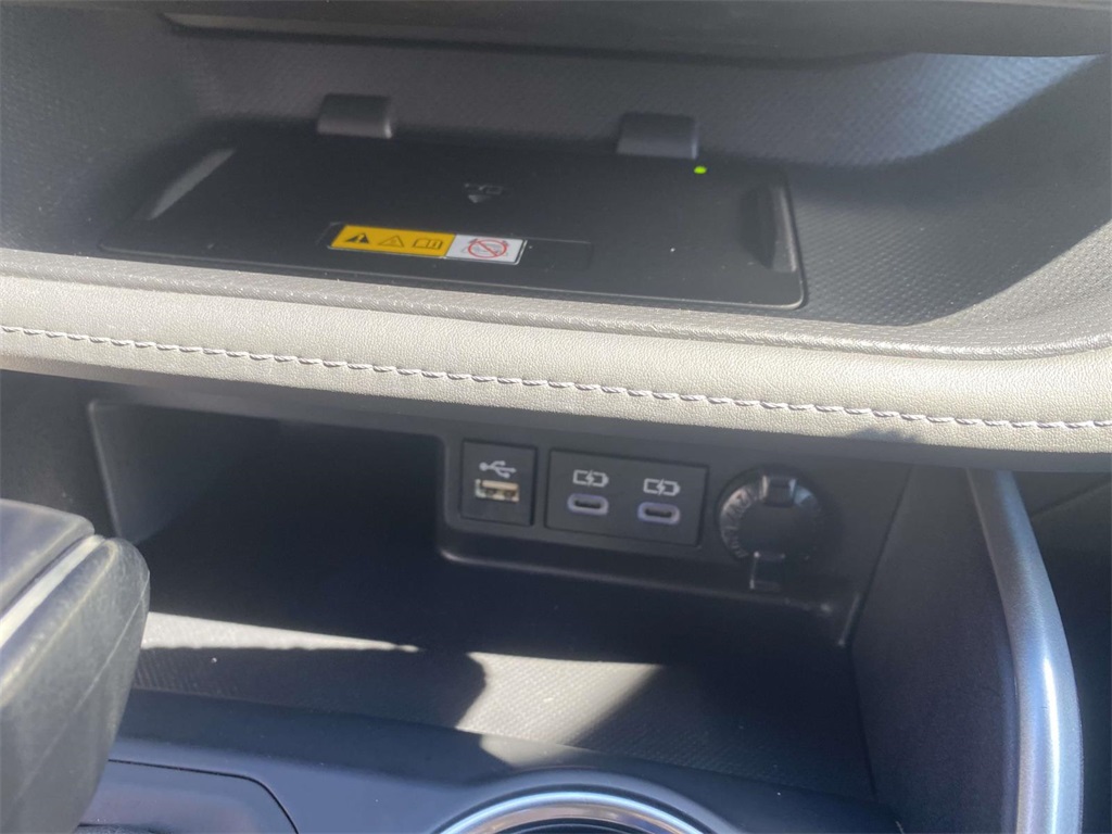 2023 Toyota Highlander XLE photo 22