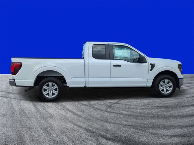 2025 Ford F-150 XL photo 2