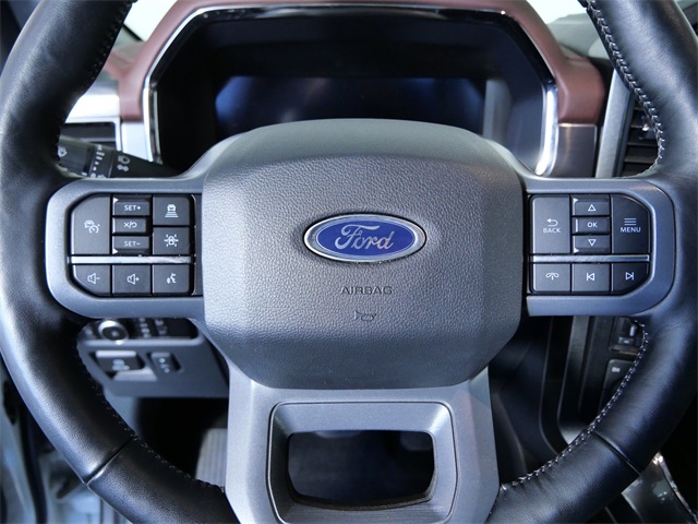 2023 Ford F-150 Lariat photo 24
