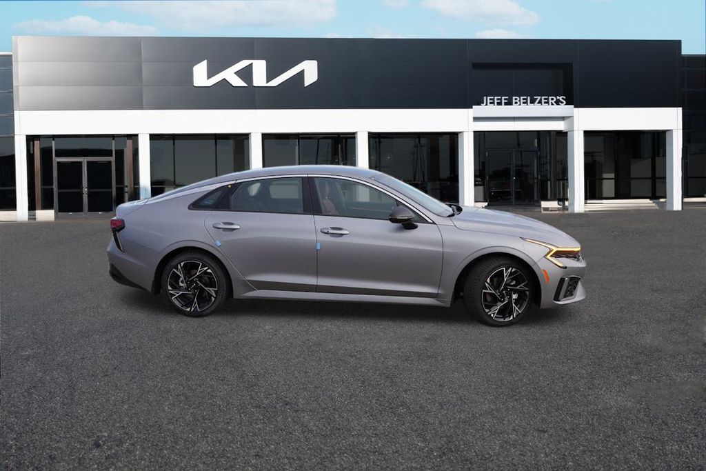 2026 Kia K5 GT-Line photo 2