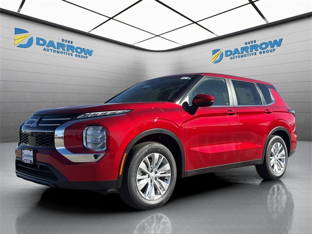 2025 Mitsubishi Outlander ES's photo