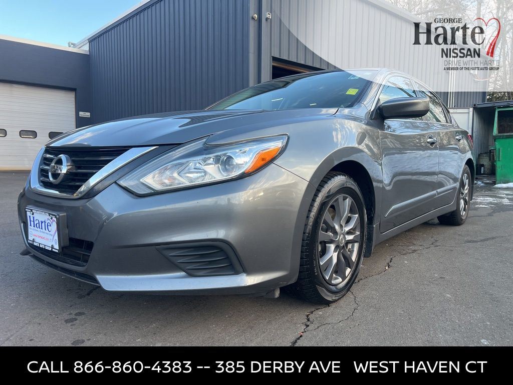 2018 Nissan Altima S's photo