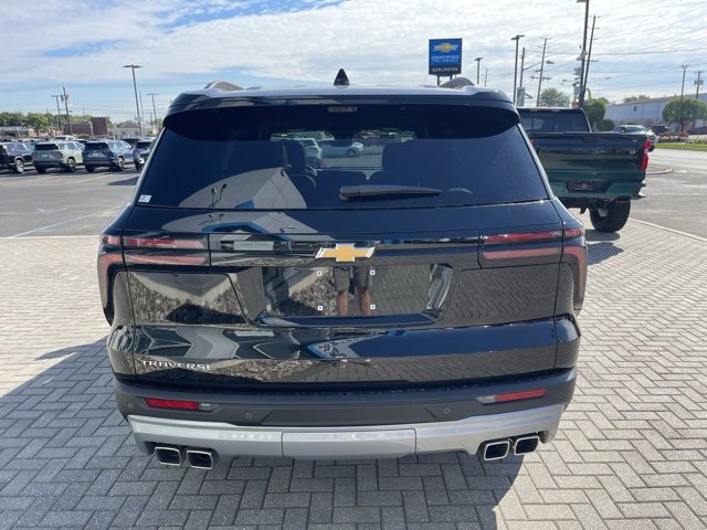 2026 Chevrolet Traverse photo 4