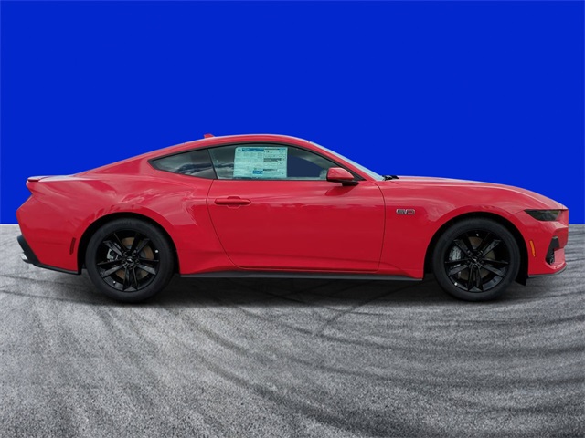 2025 Ford Mustang GT photo 2