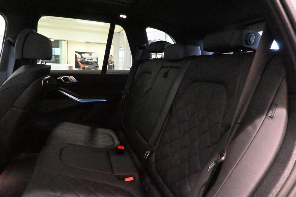 2025 Bmw X5 xDrive50e photo 4