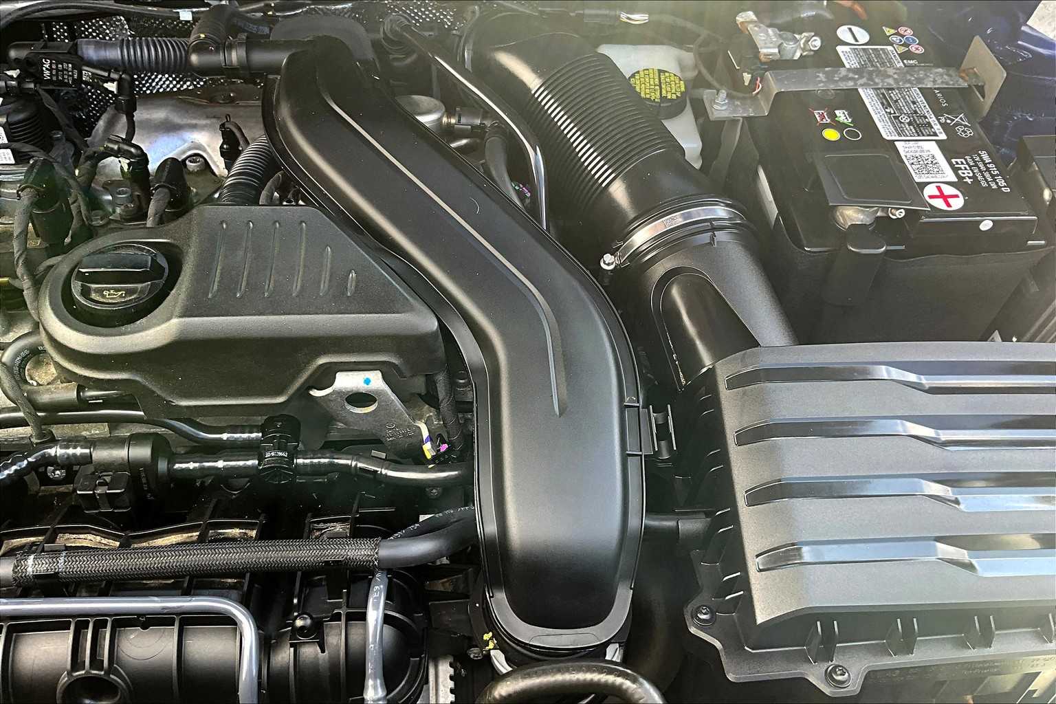 2023 Volkswagen Taos SE photo 29