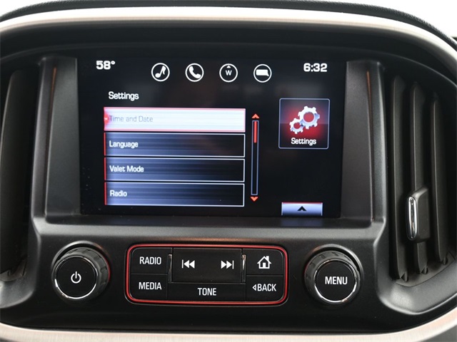 2016 Gmc Canyon SLE photo 4