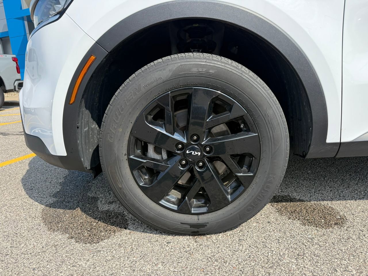 2023 Kia Sorento X-Line S photo 4