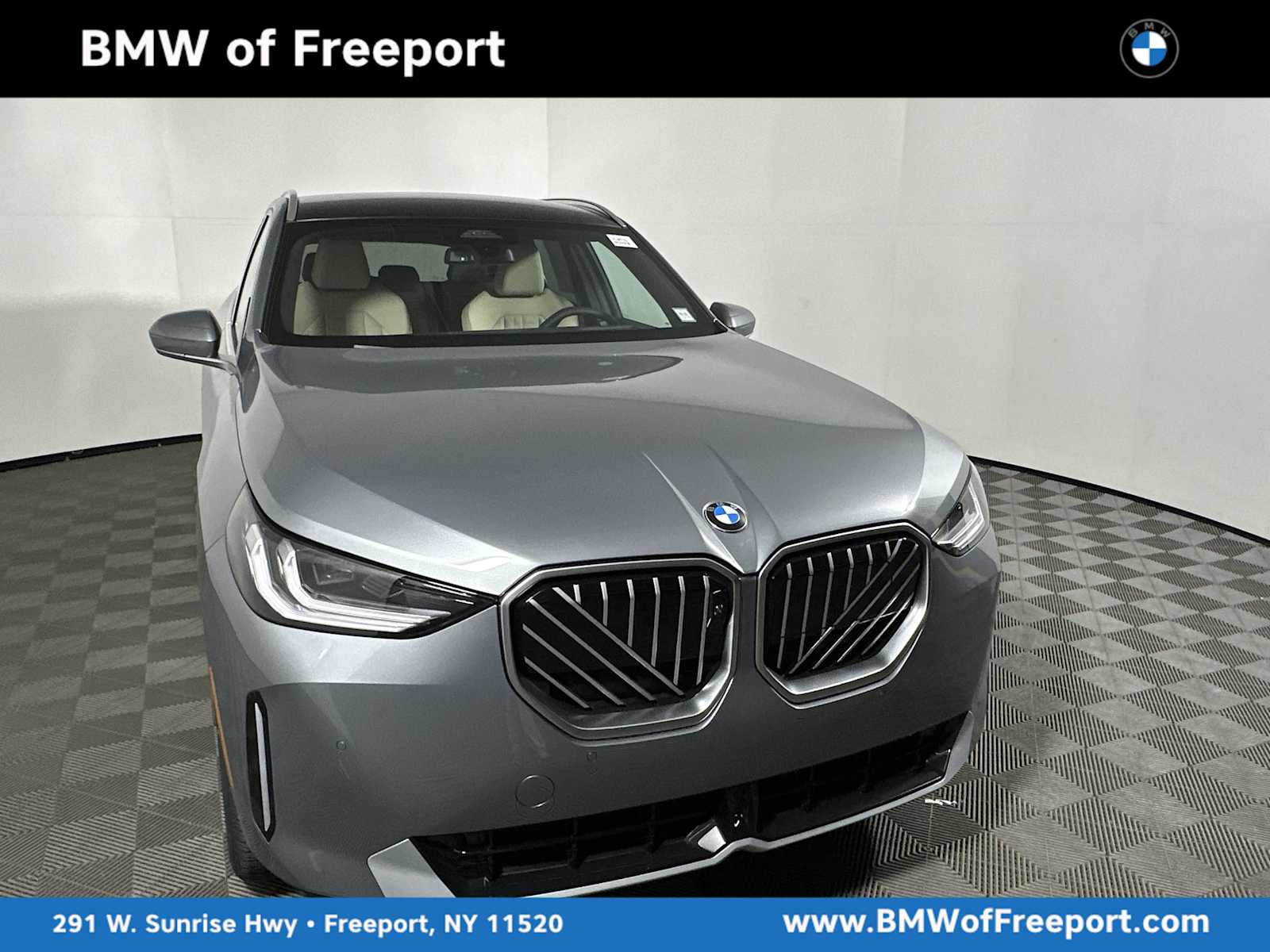2026 BMW X3 30's photo