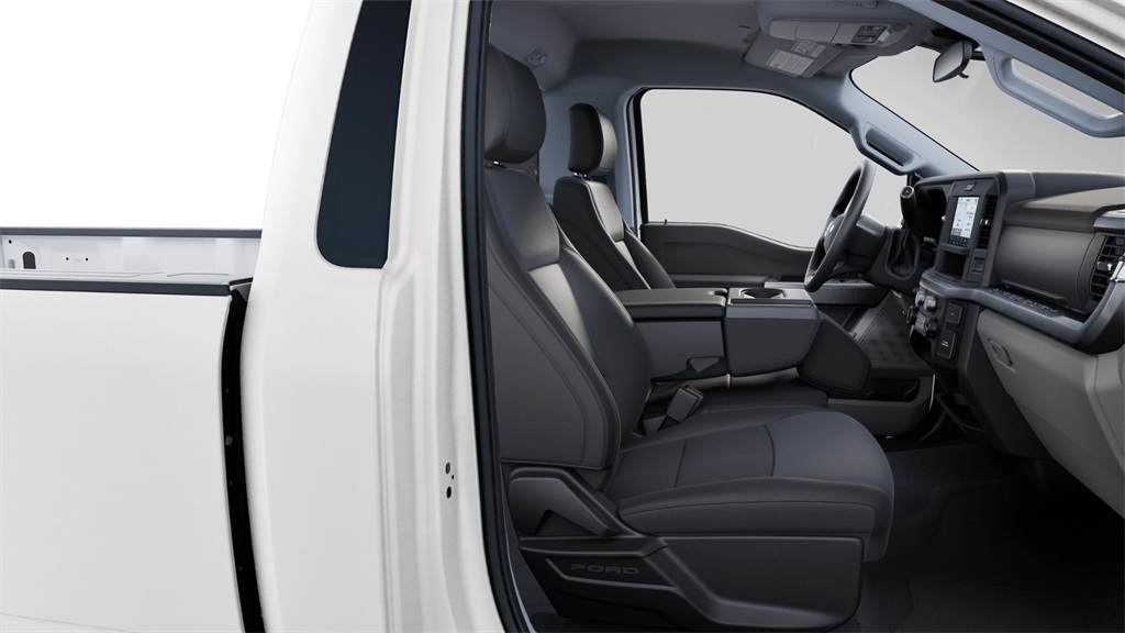 2025 Ford F-350 XLT photo 6