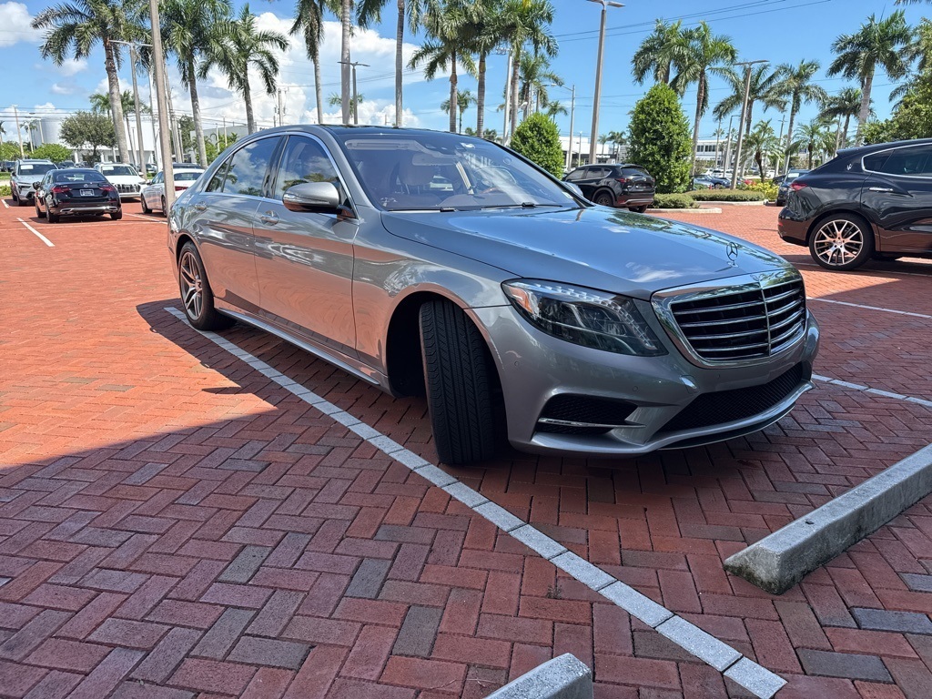 2014 Mercedes Benz S 550 photo 2