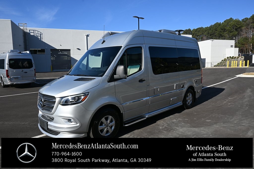 2021 Mercedes-Benz Sprinter Cargo Van Base's photo