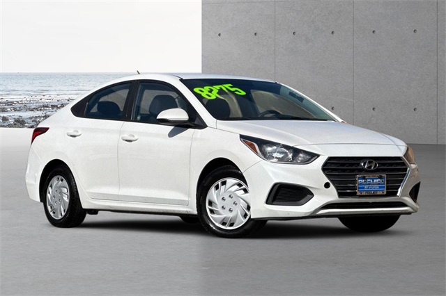 2020 Hyundai Accent SE