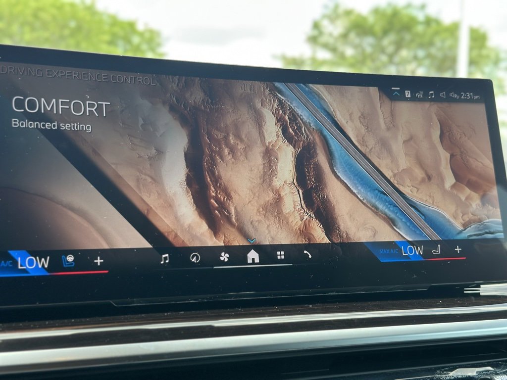 New 2026 Carbon Black Metallic BMW xDrive40i image 48